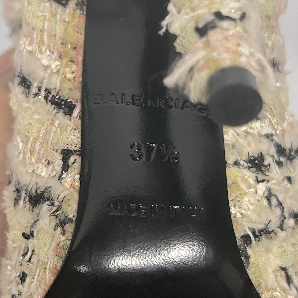 Balenciaga Tweed Ankle Boots Size EU37.5 Cream/Black - Picture 11 of 12
